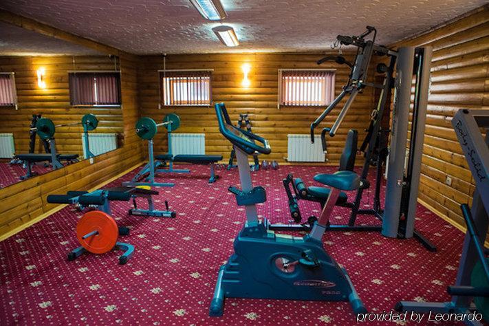 City Hotel Tien Shan Köktöbe Kültér fotó